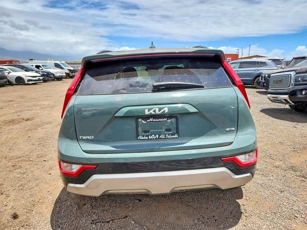2025 KIA NIRO