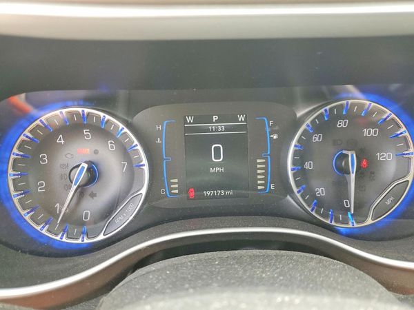 2017 CHRYSLER PACIFICA