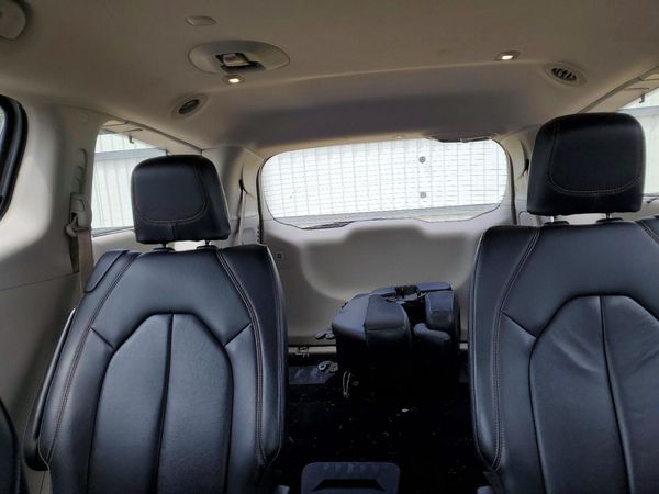 2017 CHRYSLER PACIFICA