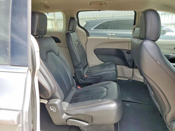 2017 CHRYSLER PACIFICA