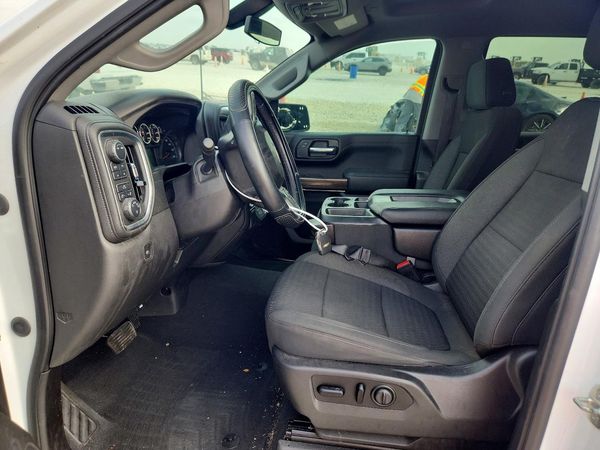 2020 CHEVROLET SILVERADO LT — DENT