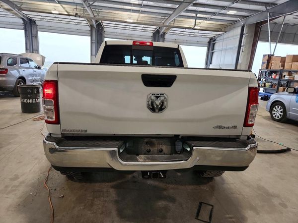 2022 RAM 2500 TRADESMAN CREW CAB 4X4