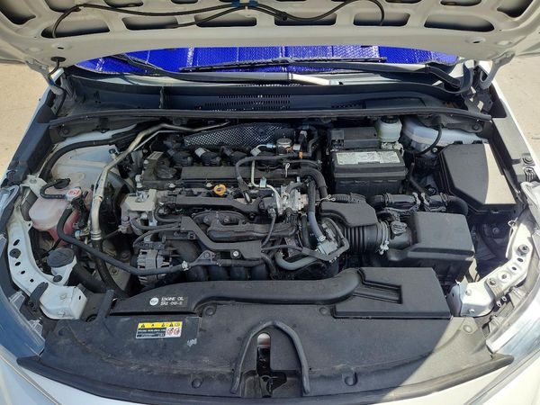 2024 TOYOTA COROLLA