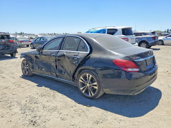 2016 MERCEDES-BENZ C C300