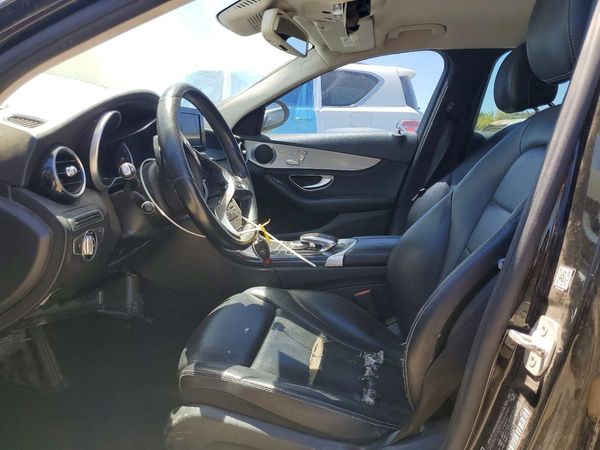 2016 MERCEDES-BENZ C C300