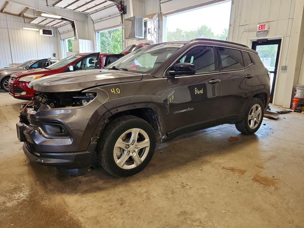 2023 JEEP COMPASS LATITUDE 4X4