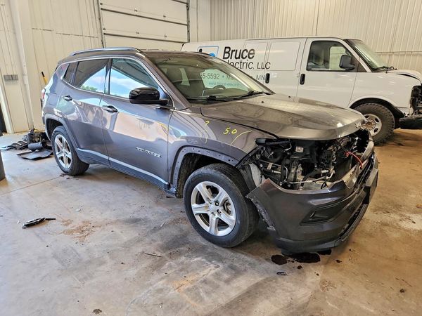 2023 JEEP COMPASS LATITUDE 4X4