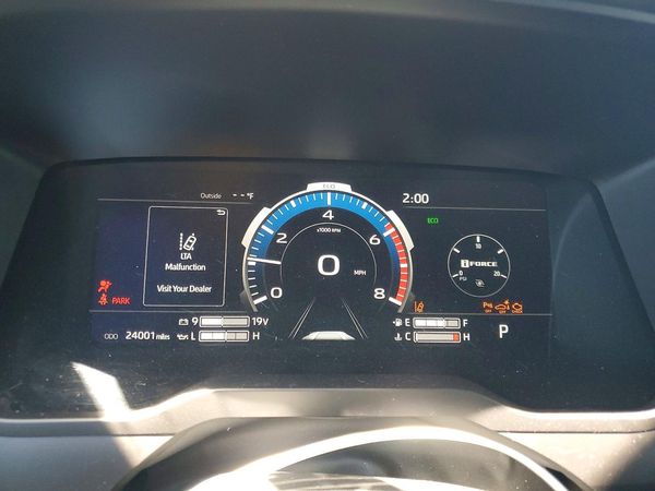2024 TOYOTA TUNDRA Platinum