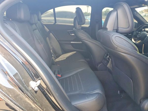 2024 MERCEDES-BENZ C