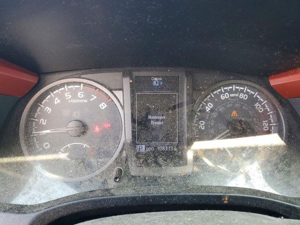 2016 TOYOTA TACOMA