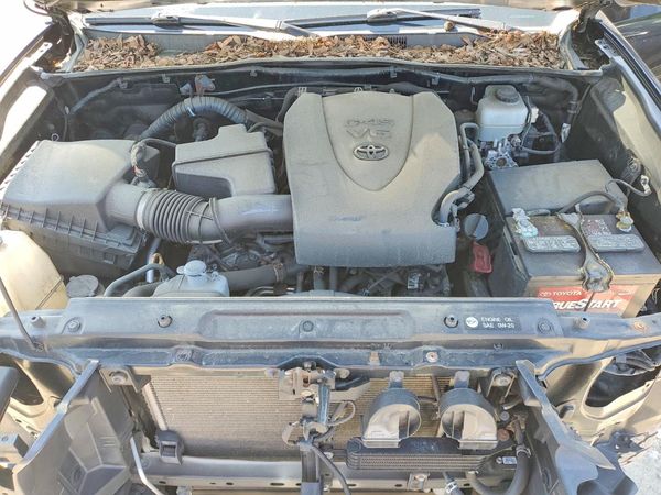2016 TOYOTA TACOMA