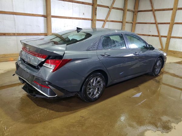 2026 HYUNDAI ELANTRA HYBRID