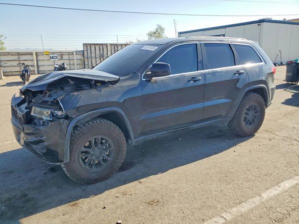 2018 JEEP GRAND CHEROKEE LAREDO 4X2