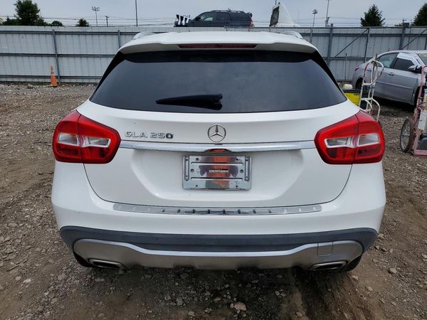 2020 MERCEDES-BENZ GLA GLA250
