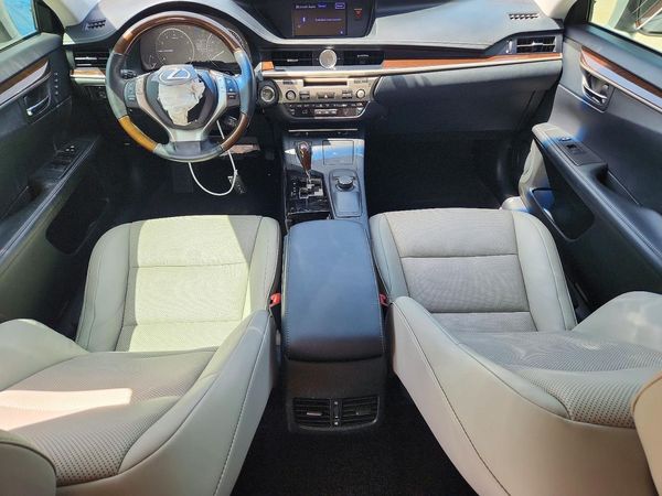 2014 LEXUS ES 350