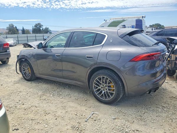 2023 MASERATI GRECALE
