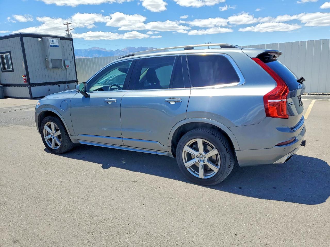 2016 VOLVO XC90 SV42 Momentum