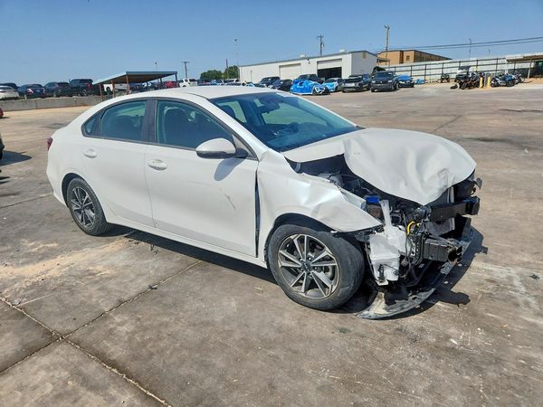 2024 KIA FORTE LX, LXS