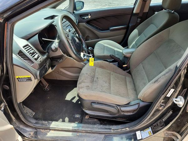 2015 KIA FORTE GL(Middle-low grade)