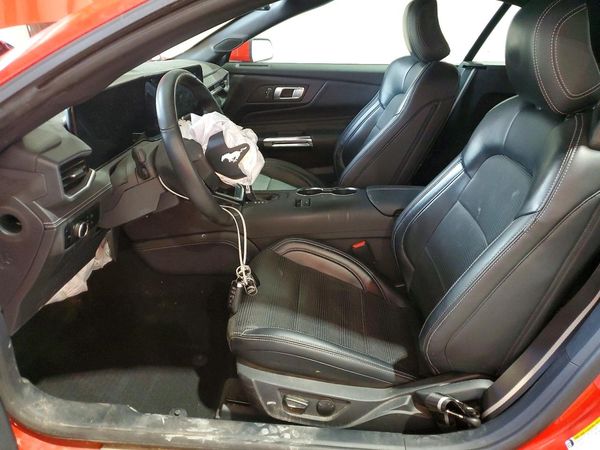 2024 FORD MUSTANG I4