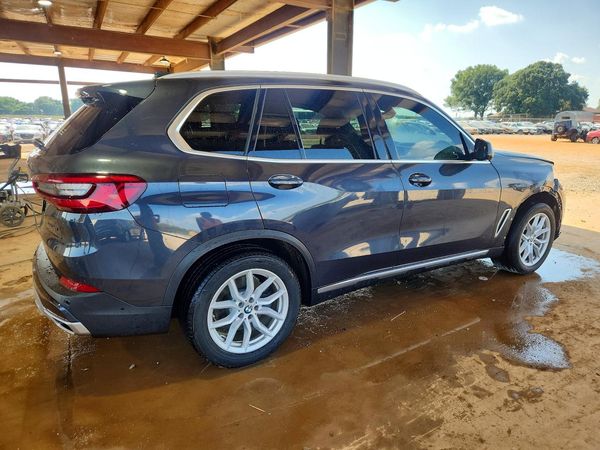 2020 BMW X5 sDrive40i