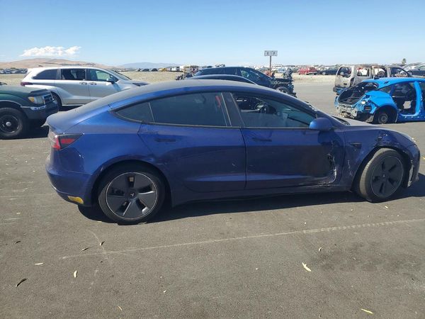 2021 TESLA MODEL 3