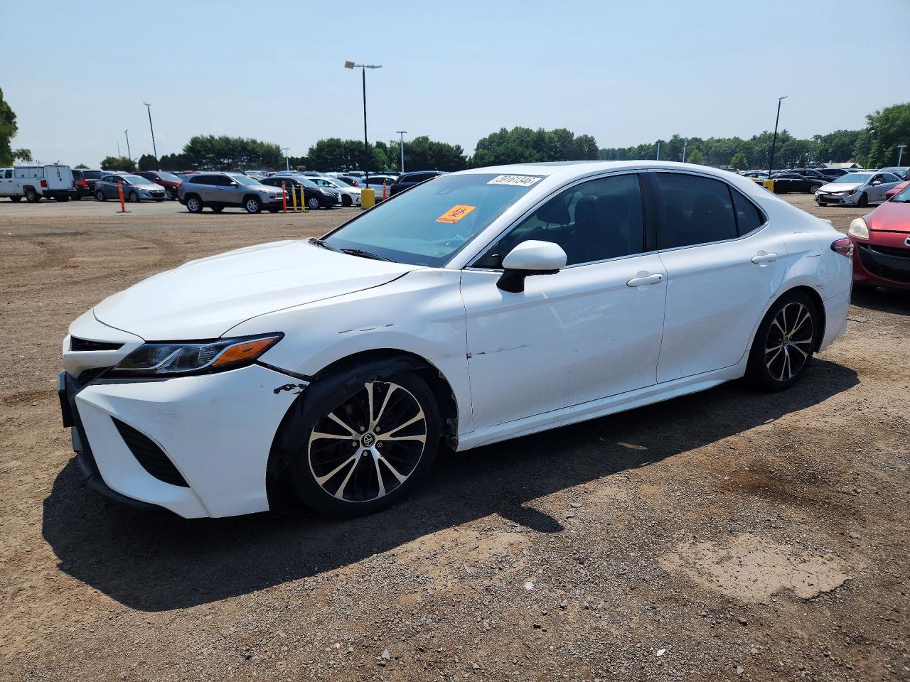 2018 TOYOTA CAMRY