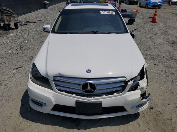 2013 MERCEDES-BENZ C C250
