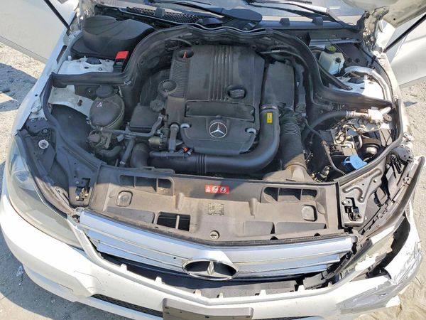 2013 MERCEDES-BENZ C C250