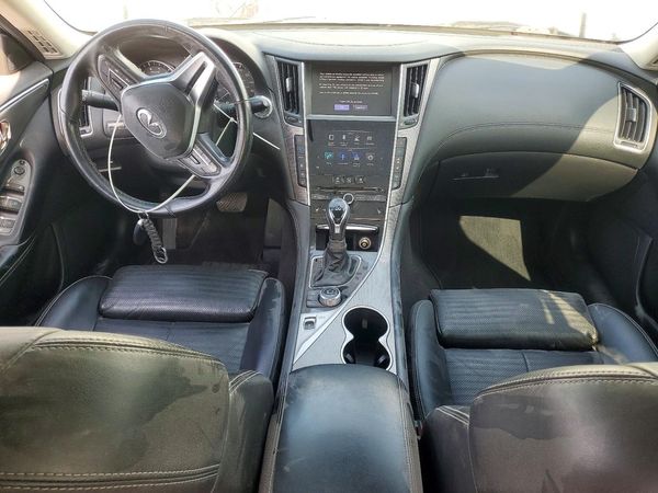 2018 INFINITI Q50