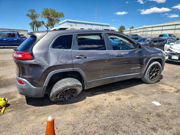 2015 JEEP CHEROKEE LATITUDE 4X4