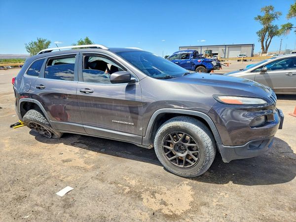 2015 JEEP CHEROKEE LATITUDE 4X4