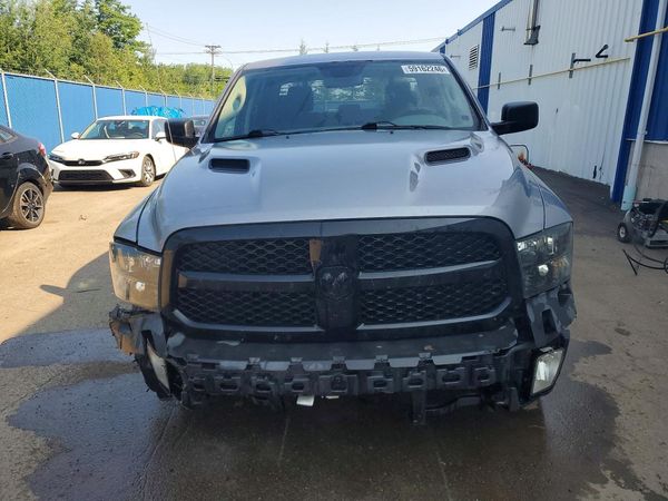 2019 RAM 1500 CLASSIC Tradesman, ST