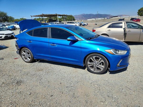 2017 HYUNDAI ELANTRA