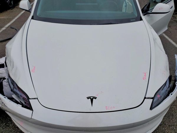 2026 TESLA MODEL 3