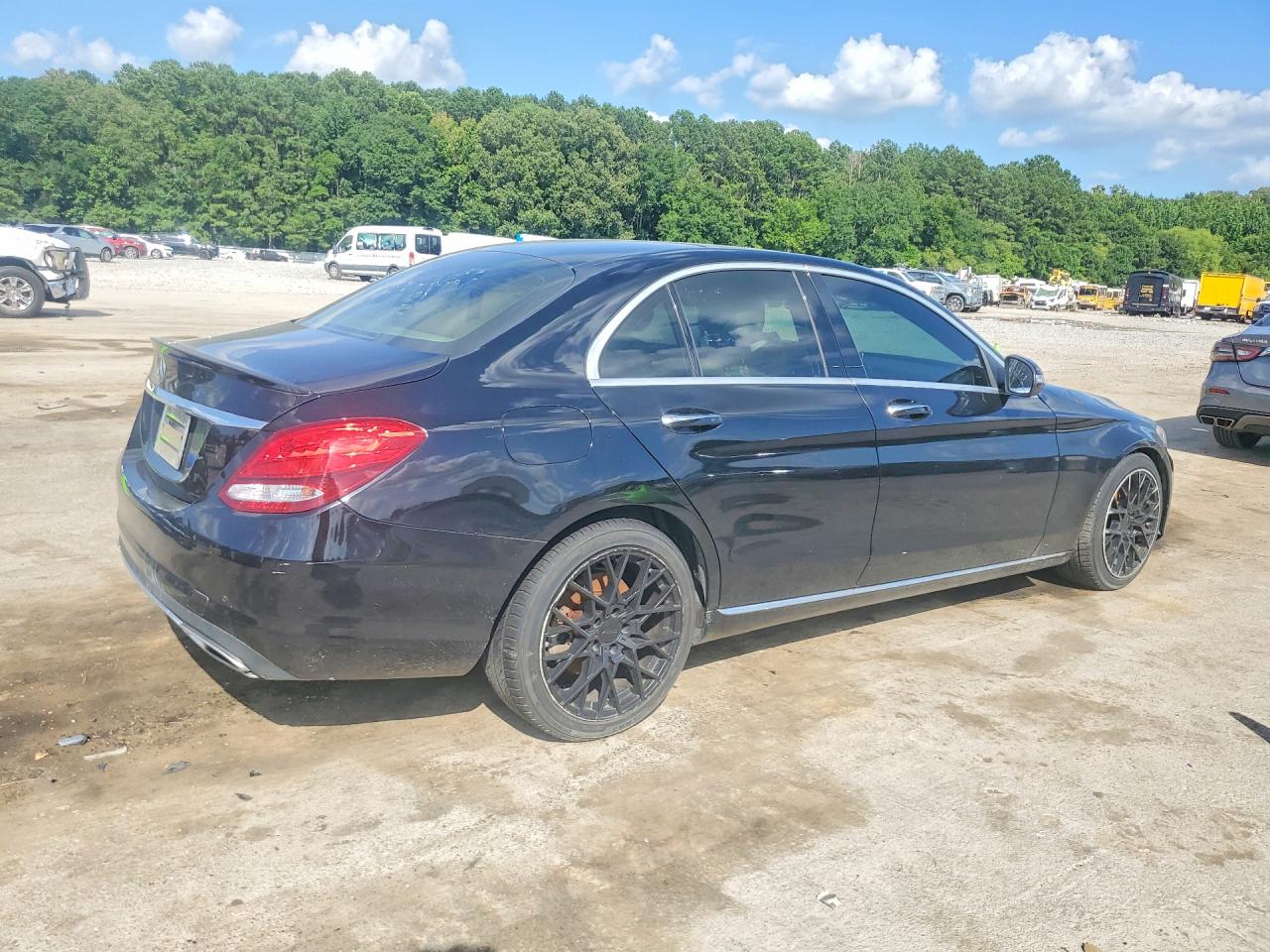 2016 MERCEDES-BENZ C C300