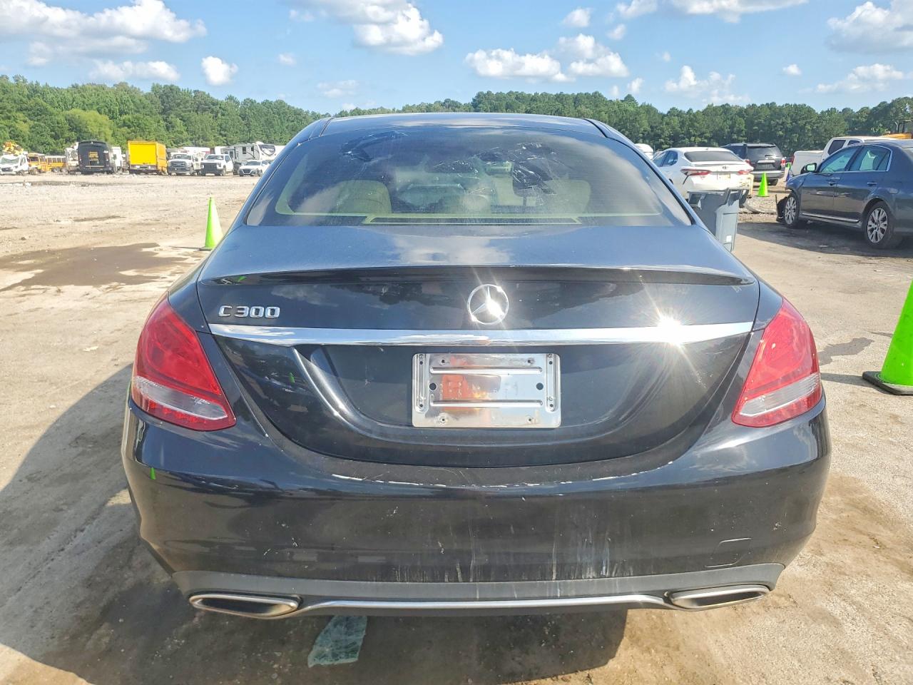 2016 MERCEDES-BENZ C C300