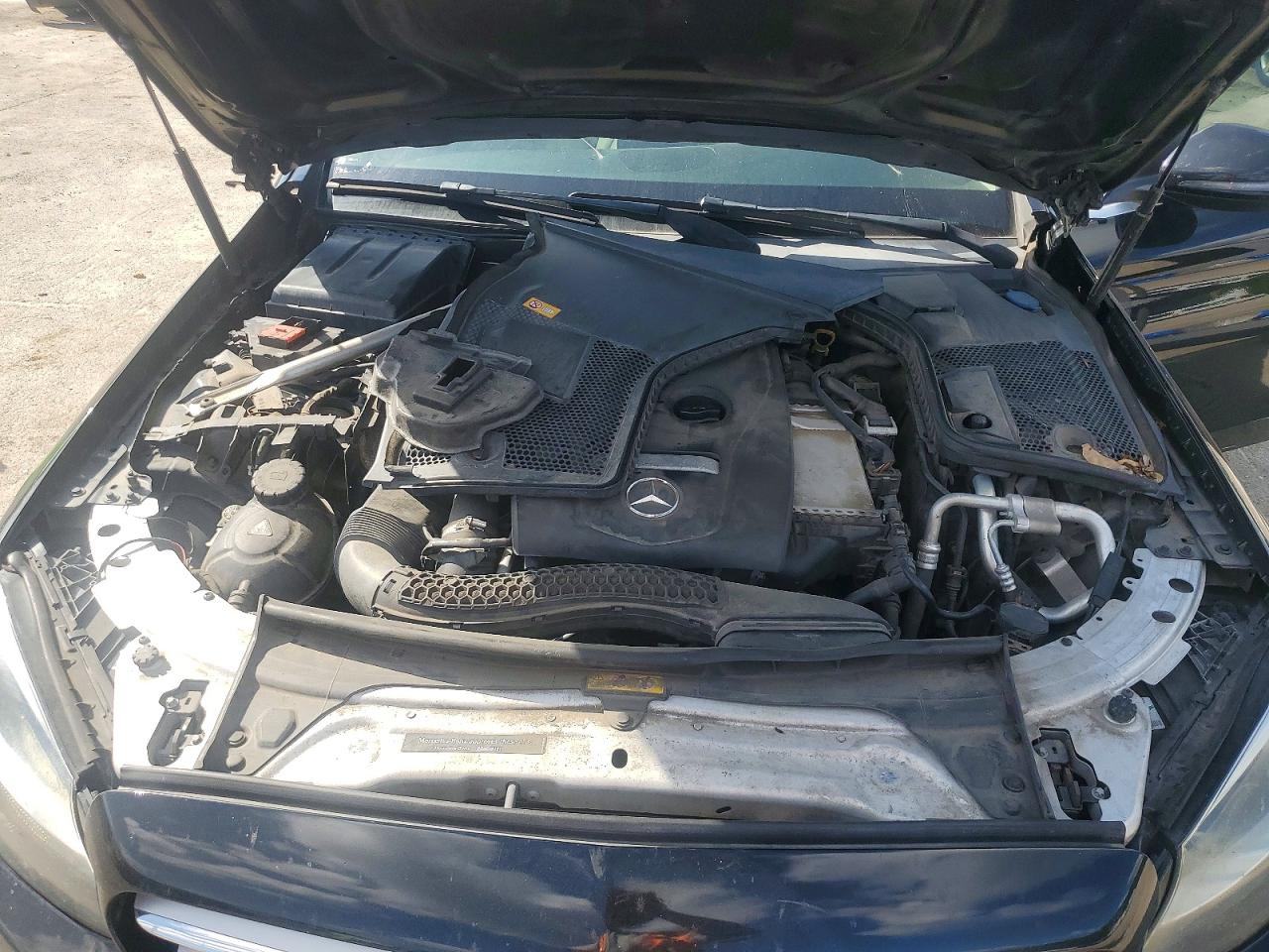 2016 MERCEDES-BENZ C C300