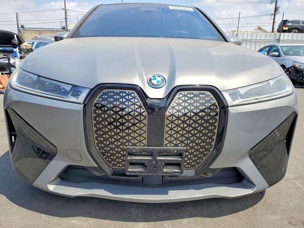 2023 BMW IX xDrive M60