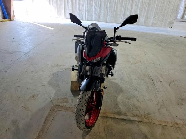2025 KAWASAKI ER500