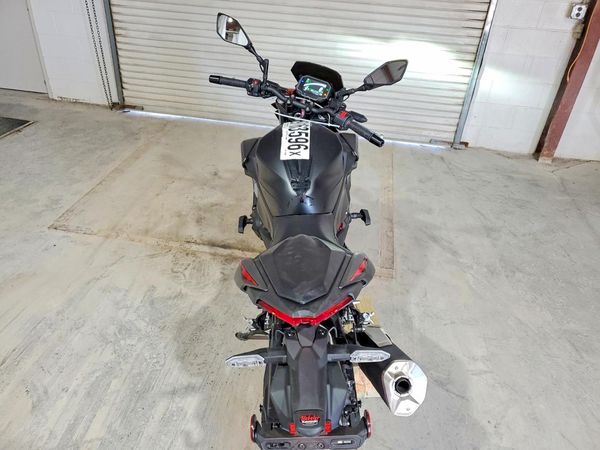 2025 KAWASAKI ER500