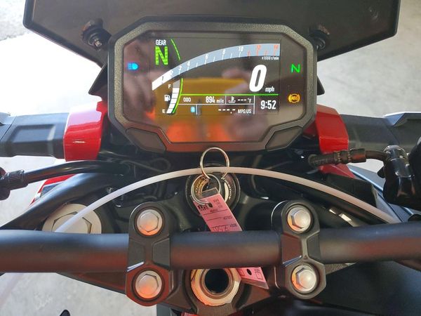 2025 KAWASAKI ER500