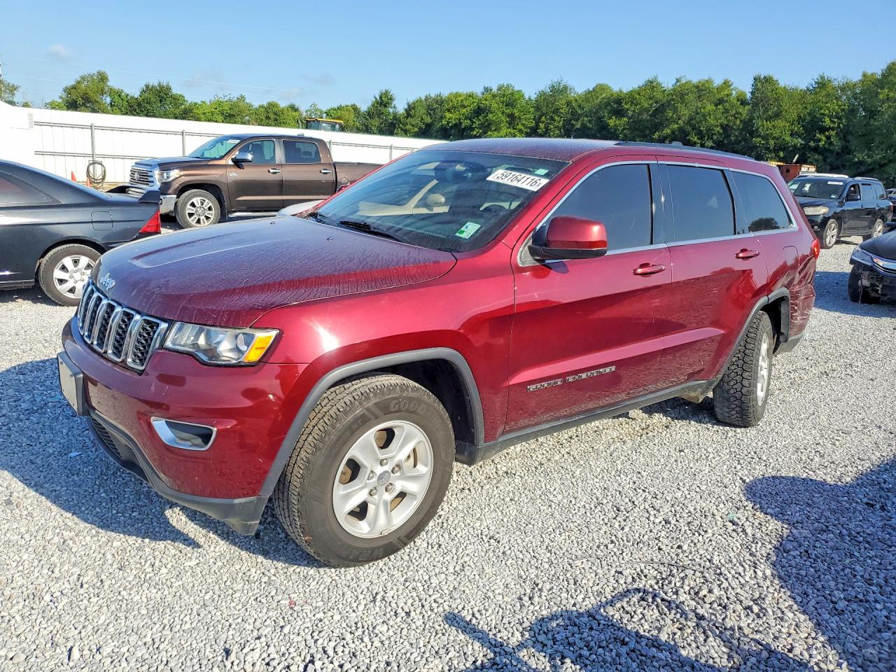 2017 JEEP GRAND CHEROKEE LAREDO 4X2