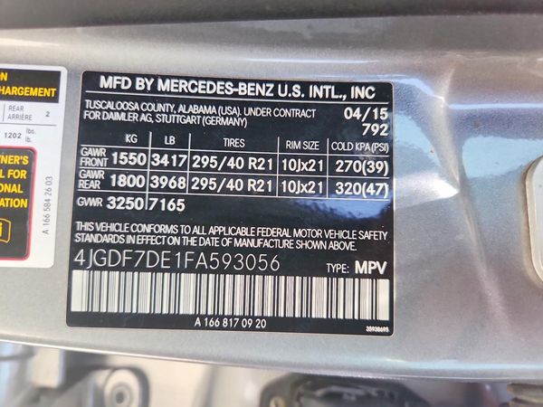 2015 MERCEDES-BENZ GL GL550 4MATIC