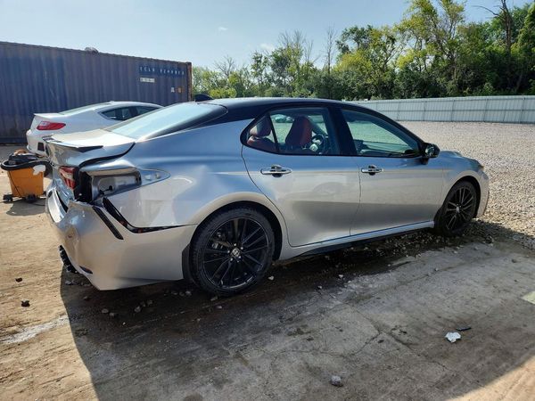 2023 TOYOTA CAMRY