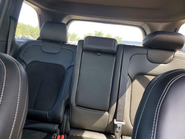 2025 JEEP GRAND CHEROKEE Laredo, Altitude