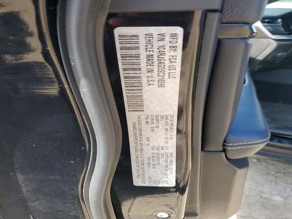 2025 JEEP GRAND CHEROKEE Laredo, Altitude