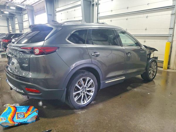 2017 MAZDA CX-9 Signature