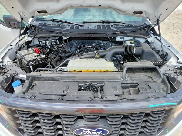 2025 FORD F150 STX