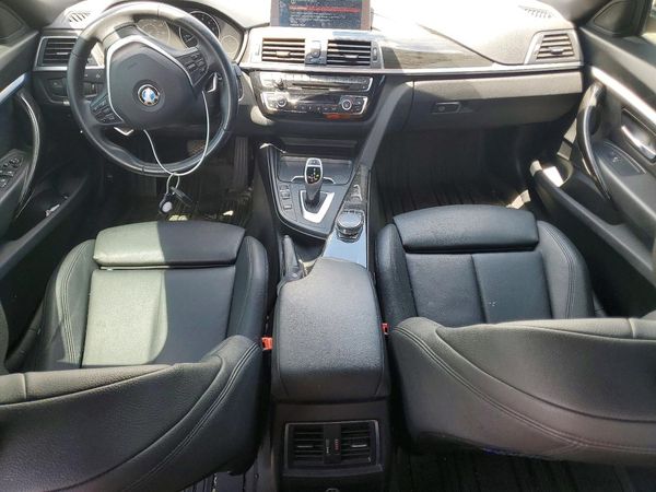 2018 BMW 330 xDrive GT